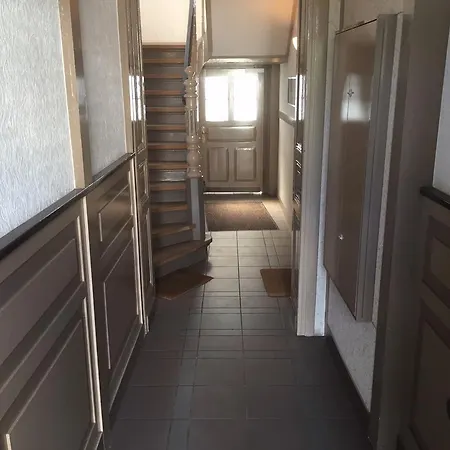 Apartment Ferienwohnung Am Schloss Eller - Am Dammsteg Dusseldorf