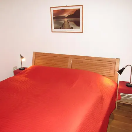Apartment Ferienwohnung Am Schloss Eller - Am Dammsteg Dusseldorf