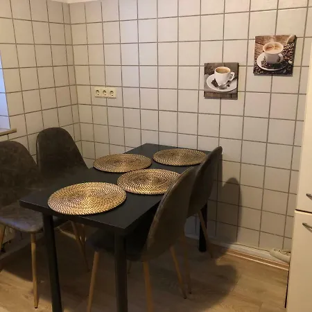 Apartment Ferienwohnung Am Schloss Eller - Am Dammsteg *